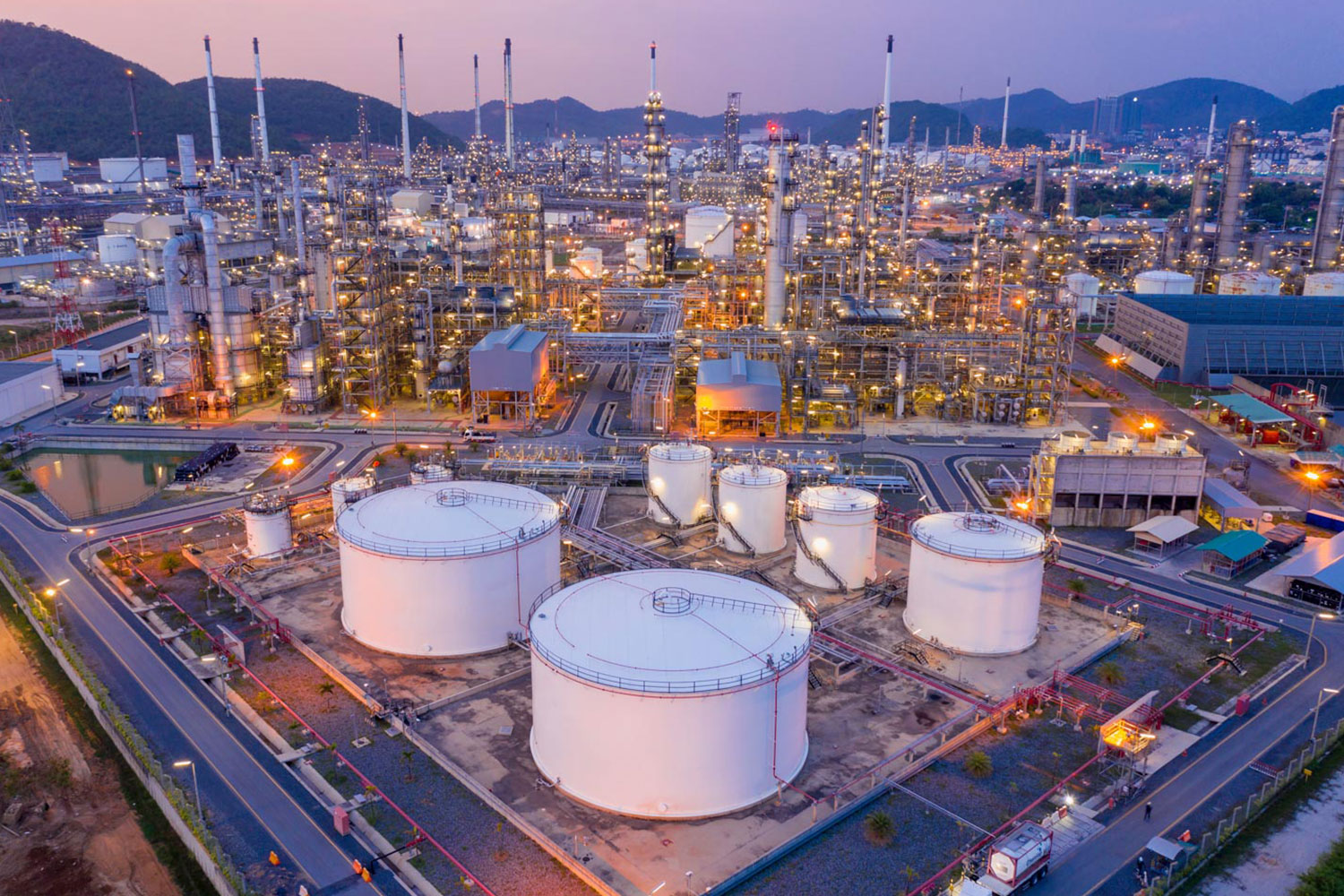 Öl-, Gas- &amp; Petrochemie